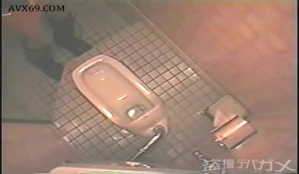 トイレ盗撮  